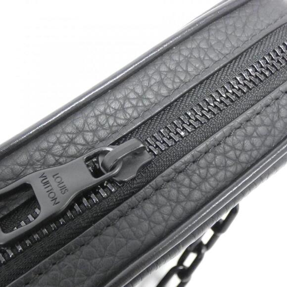 LOUIS VUITTON Black Monogram Clutch Bag - Picture 6 of 8